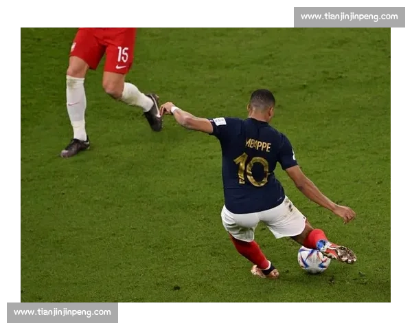 卡什：禁区边缘的射门密码与定位球深耕